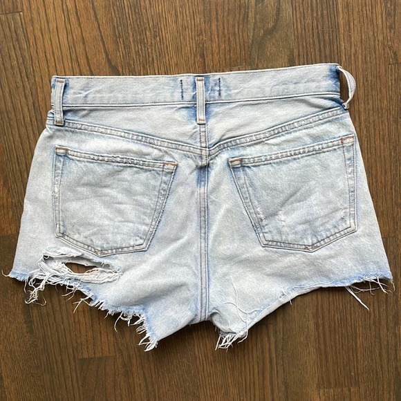AGOLDE Parker Vintage Loose Fit Cut-Off Shorts in Swapmeet Size 25 - Picture 8 of 9